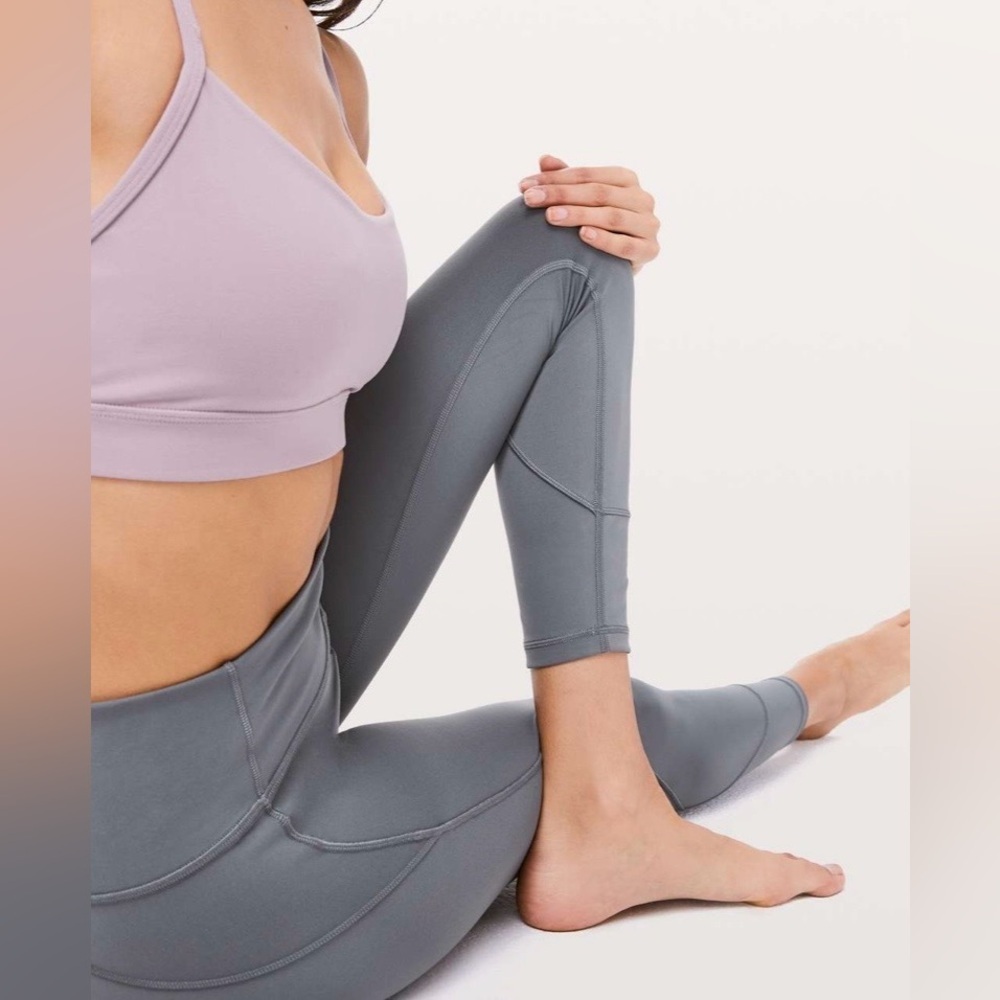 2019 Lululemon In Movement 7/8 Tight 25” Titanium Everlux Leggings Size 12 - Picture 3 of 8